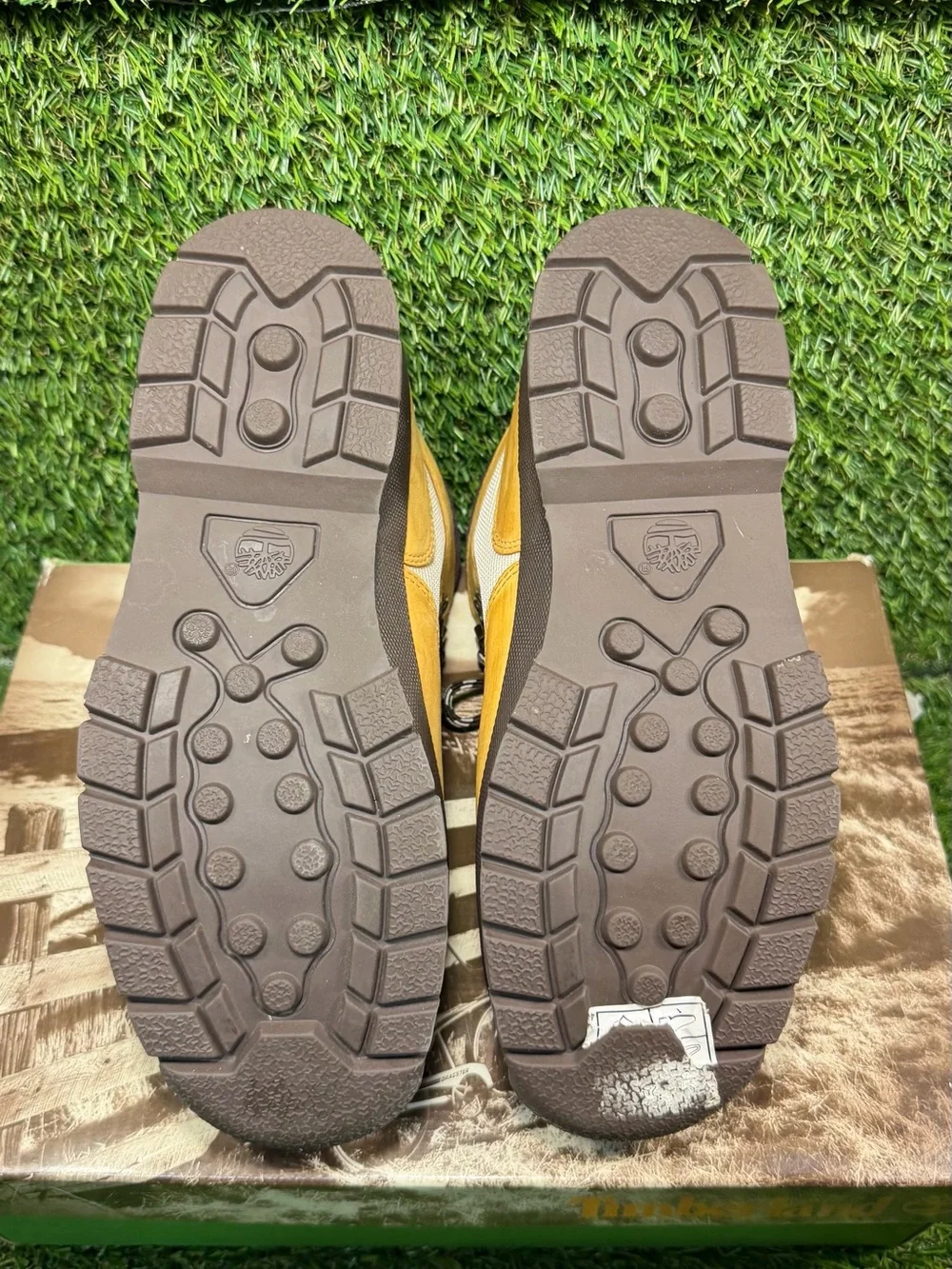 Timberland Euro Hiker Junior Size 5 Wheat White 96947 Boots With Box
